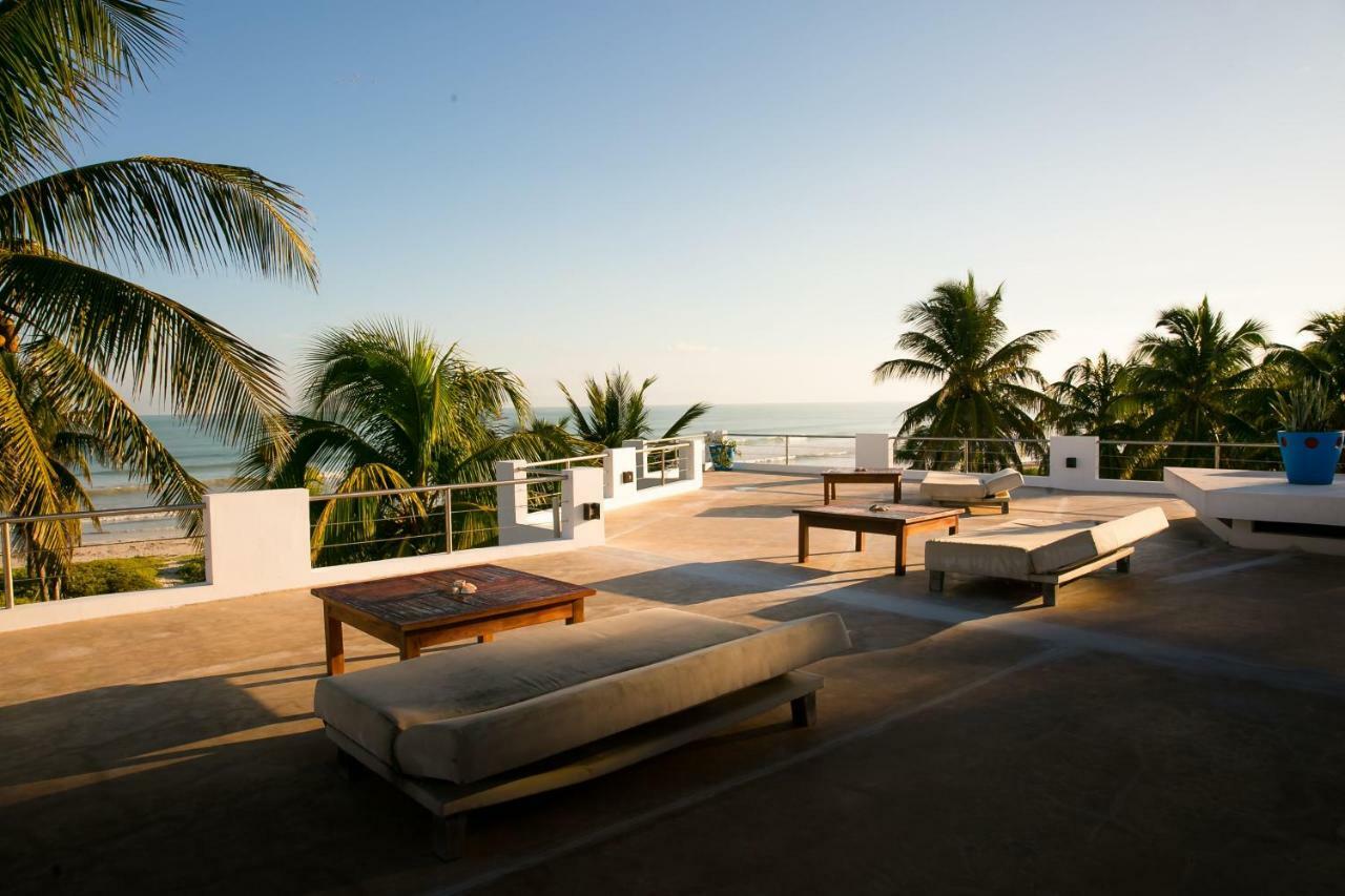 Hotel La Casa Cielo El Cuyo Bagian luar foto