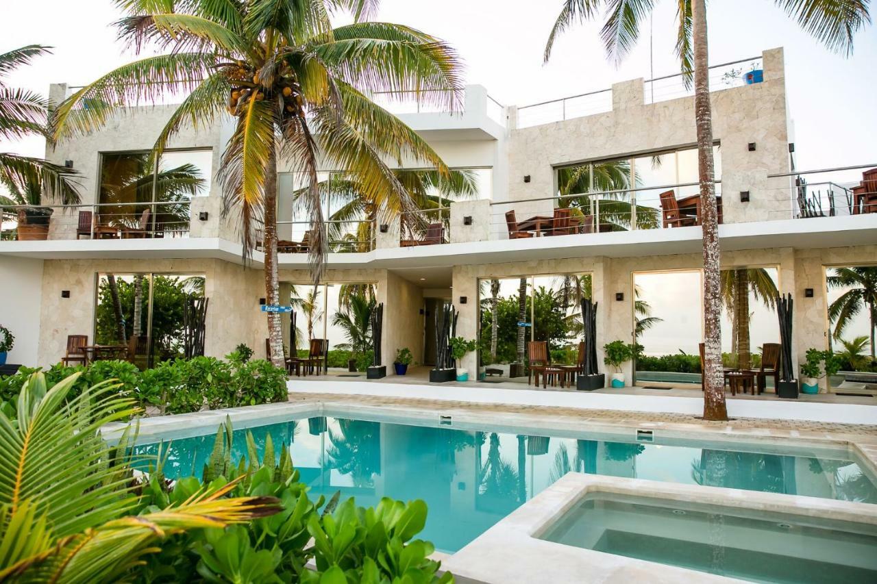Hotel La Casa Cielo El Cuyo Bagian luar foto